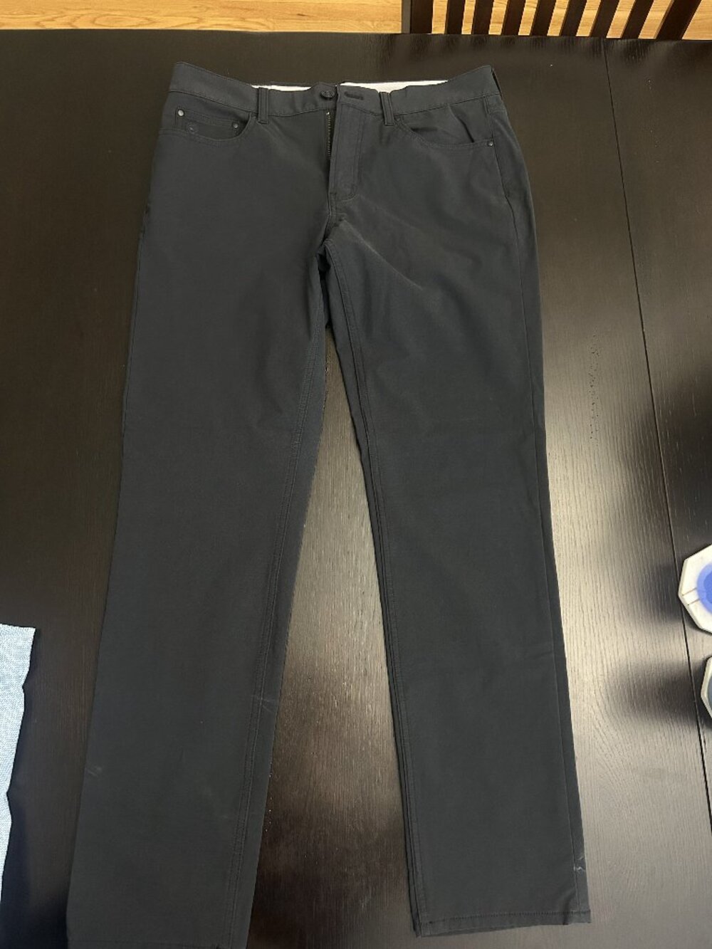 Vineyard Vines On the Go 5 Pocket Pant - Black